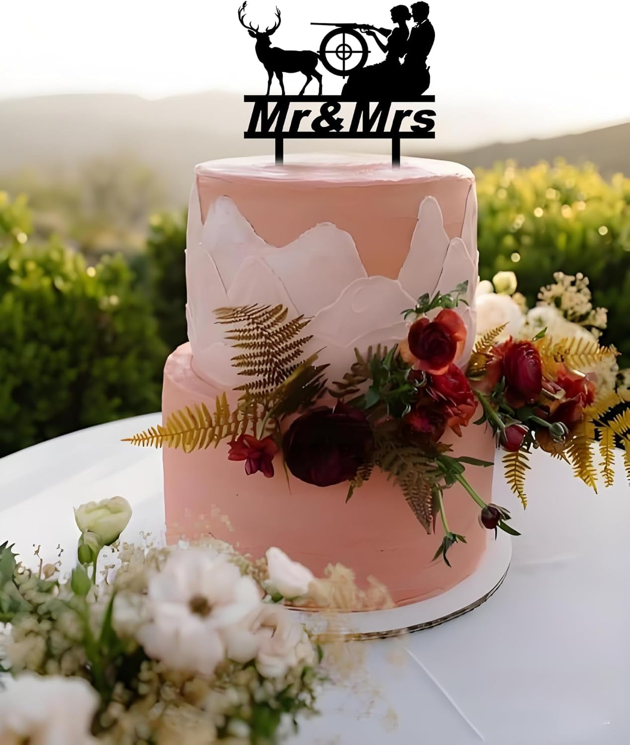 Hunting Wedding Cake Topper Funny Mr & Mrs Wedding Cake Decorations Deer Hunt Hunter Themed Cake Topper for Wedding Anniversary Bridal Shower Party Supplies